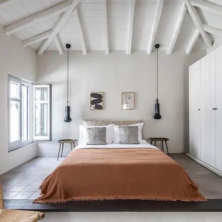 Skia-cosy Living * 스키아토스 타운